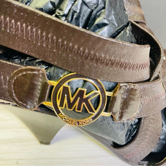 MIKHAEL KORS Brown Synthetic Logo High Heel Open Toe Strappy Shoes Size 6 1/2M - Picture 3 of 6